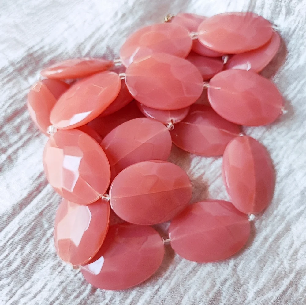 Salmon Color Faceted Translucent Acrylic Lucite Large Oval Flat Bead Necklace